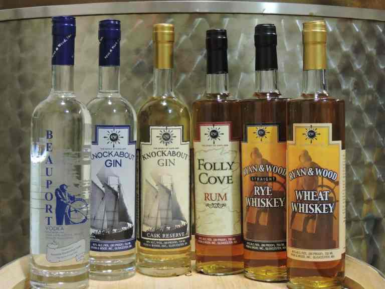 Ryan & Wood Distillery-Holiday-Cocktail-Recipe