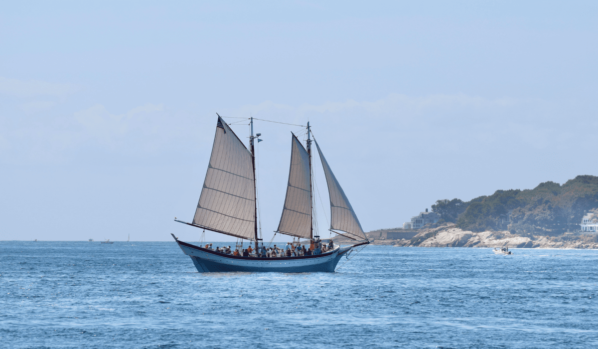 Schooner Ardelle in Gloucester Harbor