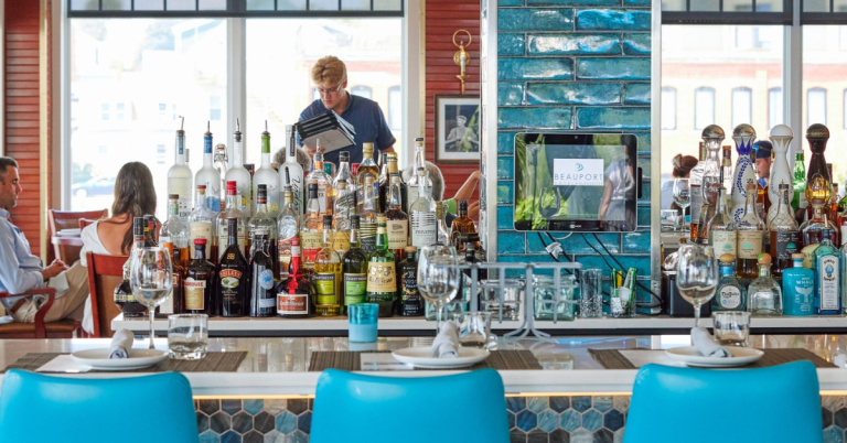 1606 Restaurant & Oyster Bar
