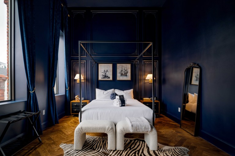 The Highliner Hotel_Gloucester MA (1)