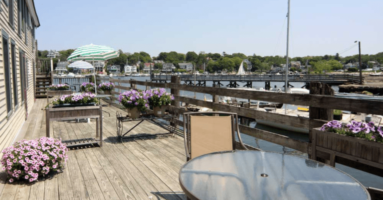 Accommodations at Rocky Neck