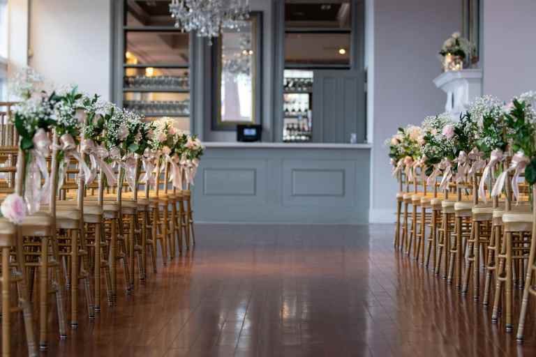 cruiseport-gloucester-wedding-aisle