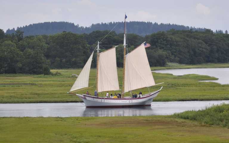 Schooner-Ardelle-maritime-heritage-charters